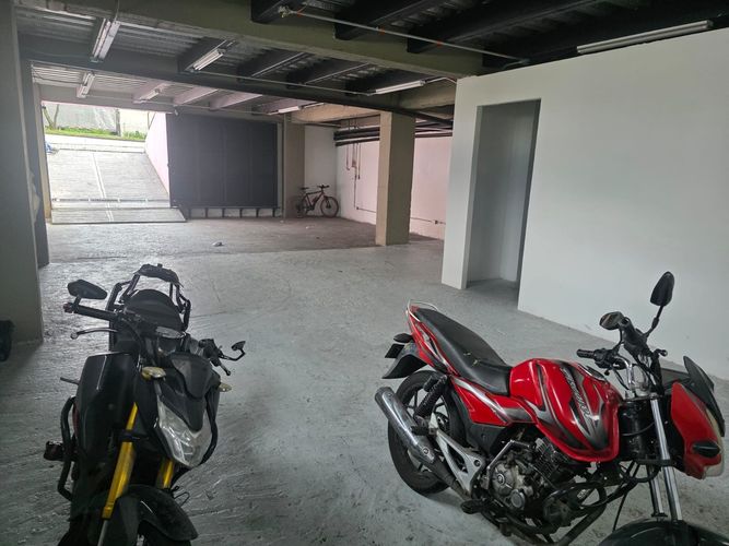 Casa de 4 alcobas en arriendo en Aeropuerto, Pereira, 402 m² · foto 9 de 17
