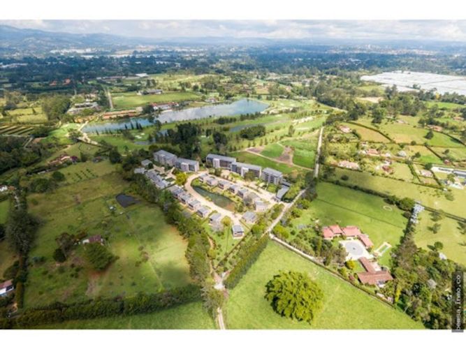 Apartamento de 3 alcobas en venta en Llano Grande, Rionegro, 191 m² · foto 7 de 24
