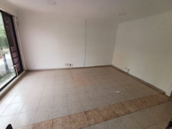 Local en arriendo en Laureles, Medellín, 120 m² · foto 3 de 14