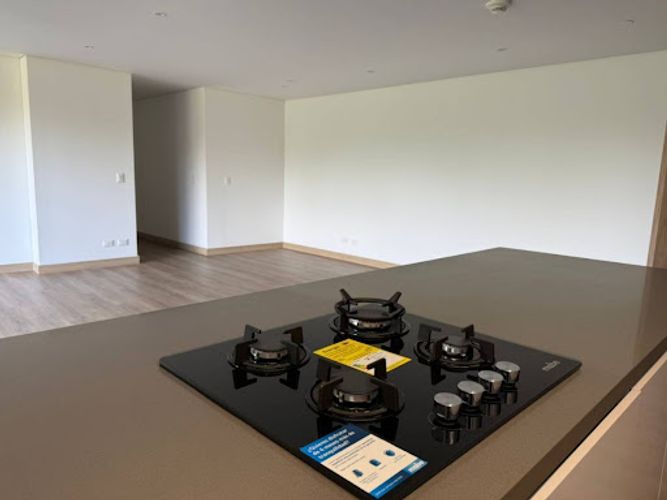 Apartamento de 3 alcobas en venta en Llano Grande, Rionegro, 191 m² · foto 14 de 24