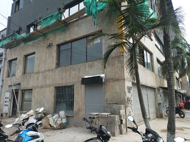 Local en arriendo en Laureles, Medellín, 120 m² · foto 2 de 9