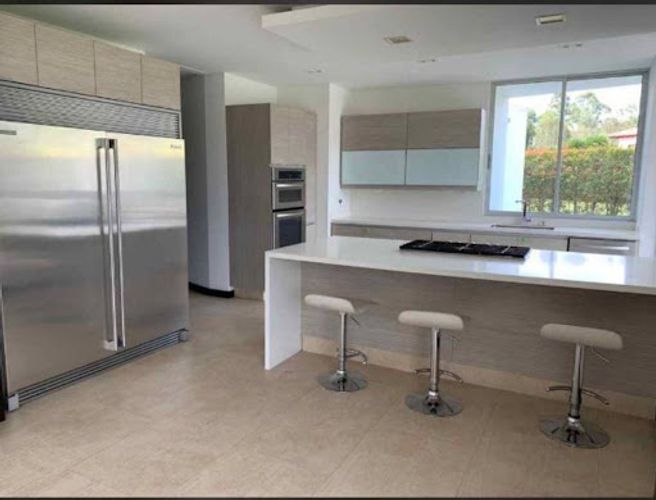 Casa de 6 alcobas en arriendo en Llano Grande, Rionegro, 560 m² · foto 8 de 18