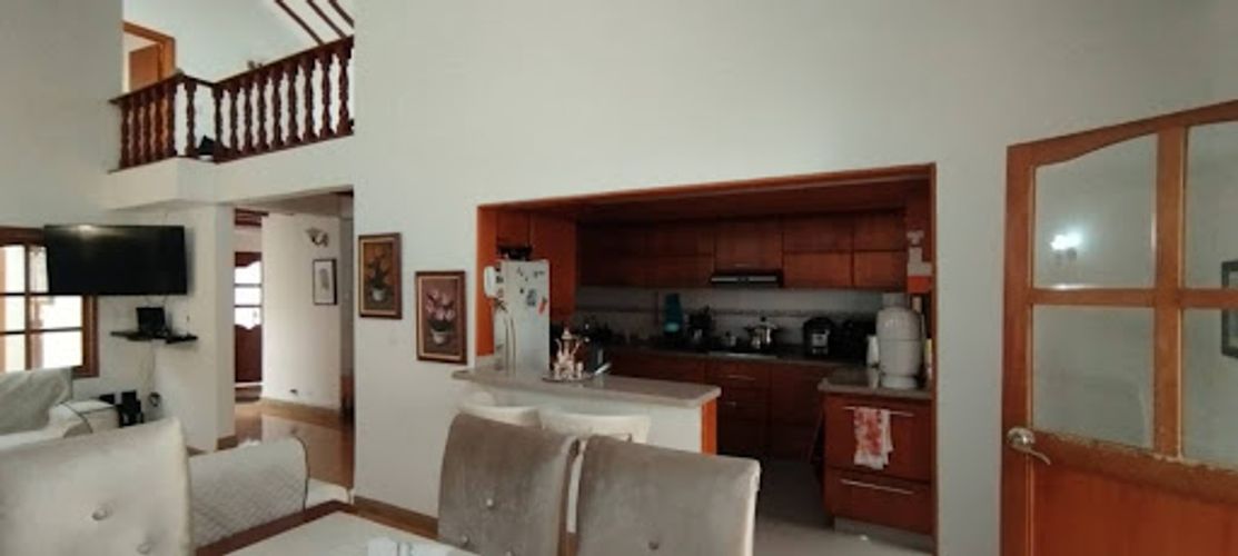 Casa de 4 alcobas en venta en El Recreo De Los Frailes, Bogotá, 189 m² · foto 11 de 24