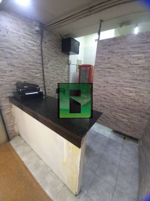 Local en arriendo en La Candelaria, Medellín, 15 m² · foto 2 de 8