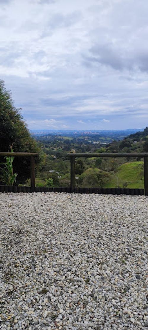 Finca en arriendo en El Capiro, Rionegro, 250 m² · foto 15 de 24