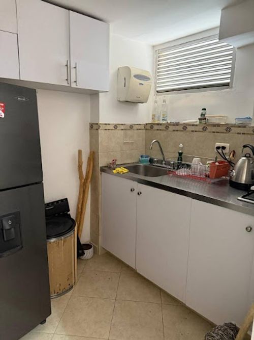 Local en venta en Los Naranjos, Medellín, 104 m² · foto 14 de 22