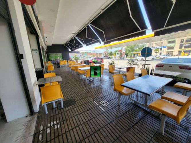 Local en arriendo en La Aguacatala, Medellín, 30 m² · foto 14 de 24