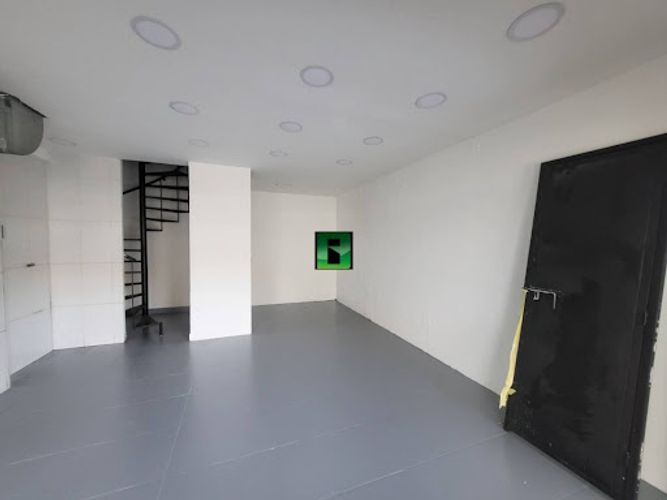 Local en arriendo en La Aguacatala, Medellín, 30 m² · foto 15 de 24
