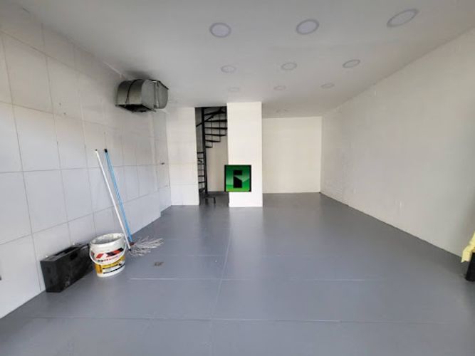 Local en arriendo en La Aguacatala, Medellín, 30 m² · foto 18 de 24