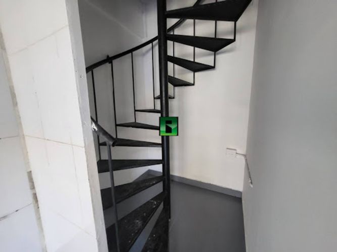 Local en arriendo en La Aguacatala, Medellín, 30 m² · foto 22 de 24