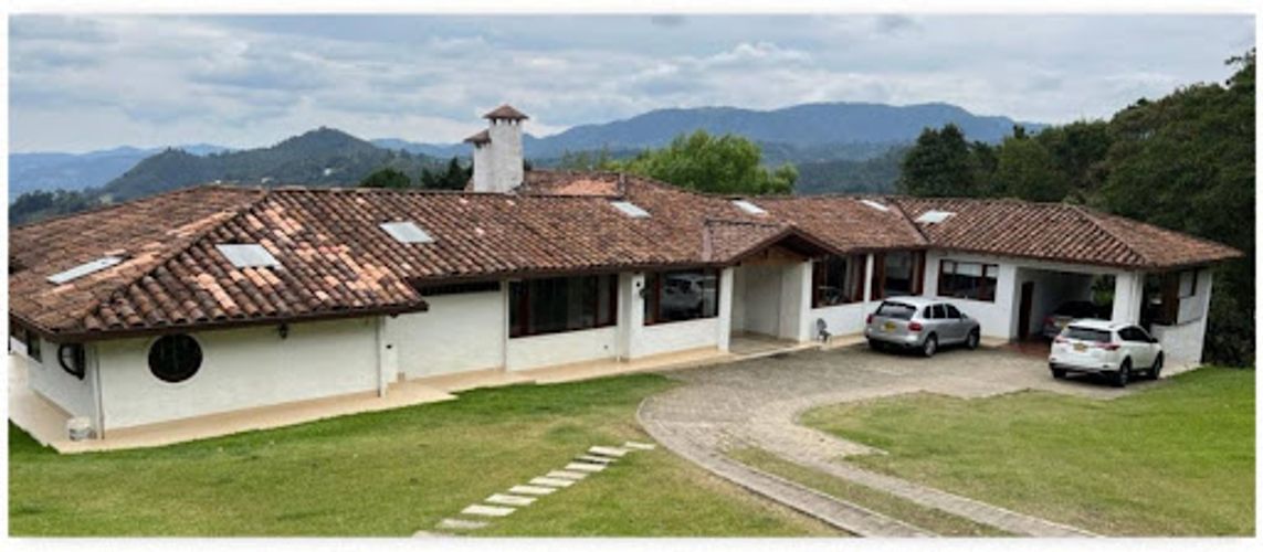 Finca en arriendo en El Retiro, 520 m² · foto 3 de 24