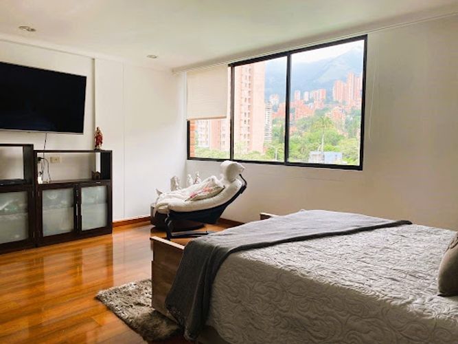 Apartamento en venta en Los Naranjos, Medellín · foto 17 de 24