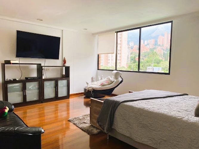 Apartamento en venta en Los Naranjos, Medellín · foto 20 de 24