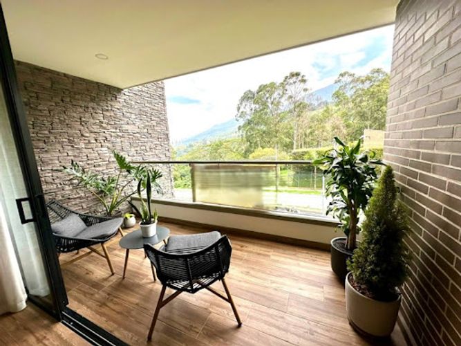 Apartamento de 2 alcobas en venta en Loma Del Escobero, Envigado, 80 m² · foto 5 de 18
