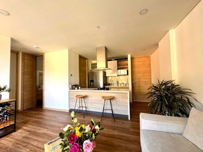 Apartamento de 2 alcobas en venta en Loma Del Escobero, Envigado, 80 m² · foto 6 de 18