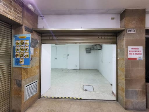 Local en arriendo en La Candelaria, Medellín, 48 m² · foto 7 de 19