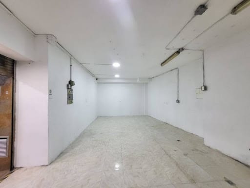 Local en arriendo en La Candelaria, Medellín, 48 m² · foto 8 de 19