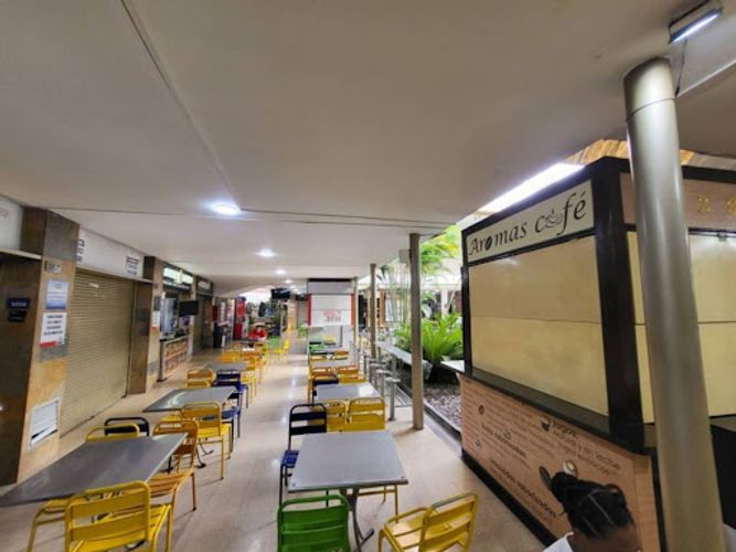 Local en arriendo en La Candelaria, Medellín, 48 m² · foto 18 de 19