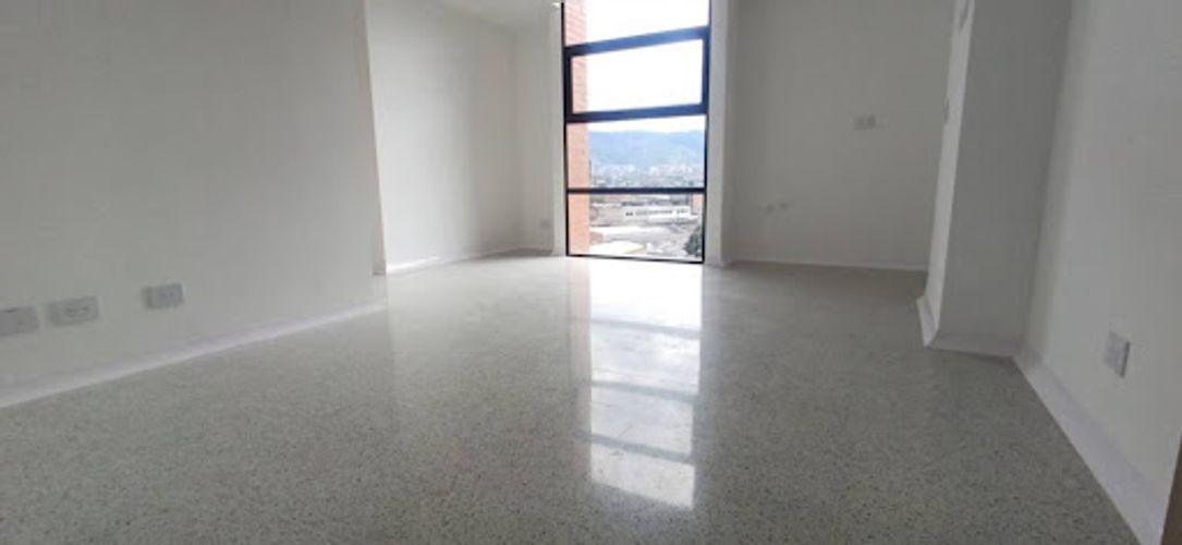 Consultorio en arriendo en Perpetuo Socorro, Medellín, 37 m² · foto 2 de 12