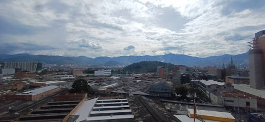 Consultorio en arriendo en Perpetuo Socorro, Medellín, 37 m² · foto 5 de 12