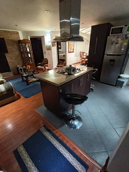 Apartamento de 5 alcobas en venta en La Calleja, Bogotá, 233 m² · foto 7 de 19