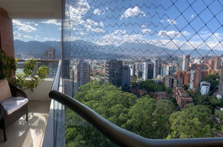 Apartamento de 3 alcobas en venta en Los Balsos, Medellín, 184 m² · foto 14 de 21