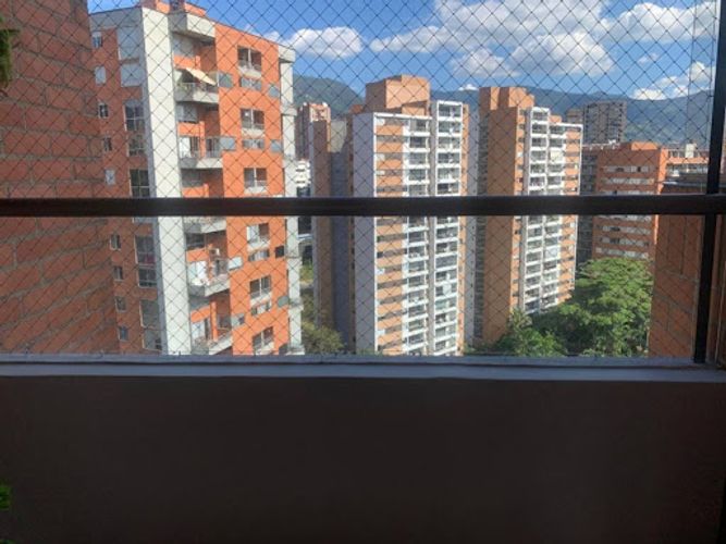 Apartamento de 3 alcobas en venta en Los Balsos, Medellín, 184 m² · foto 18 de 21