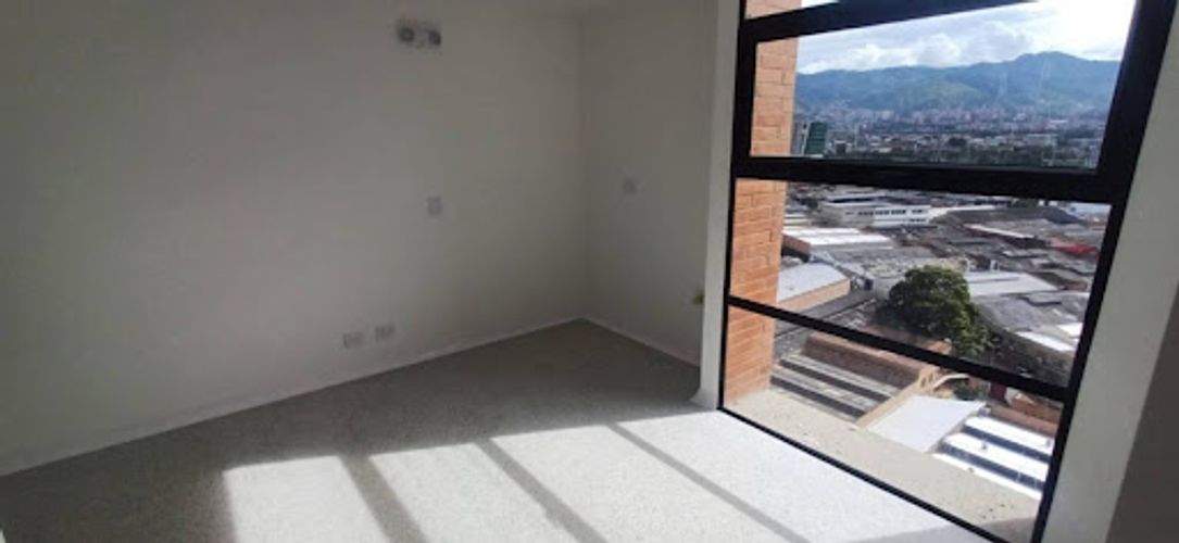 Consultorio en arriendo en Perpetuo Socorro, Medellín, 30 m² · foto 7 de 16