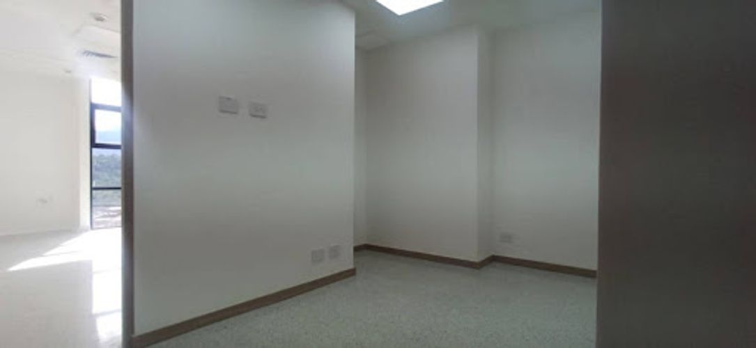 Consultorio en arriendo en Perpetuo Socorro, Medellín, 30 m² · foto 8 de 16