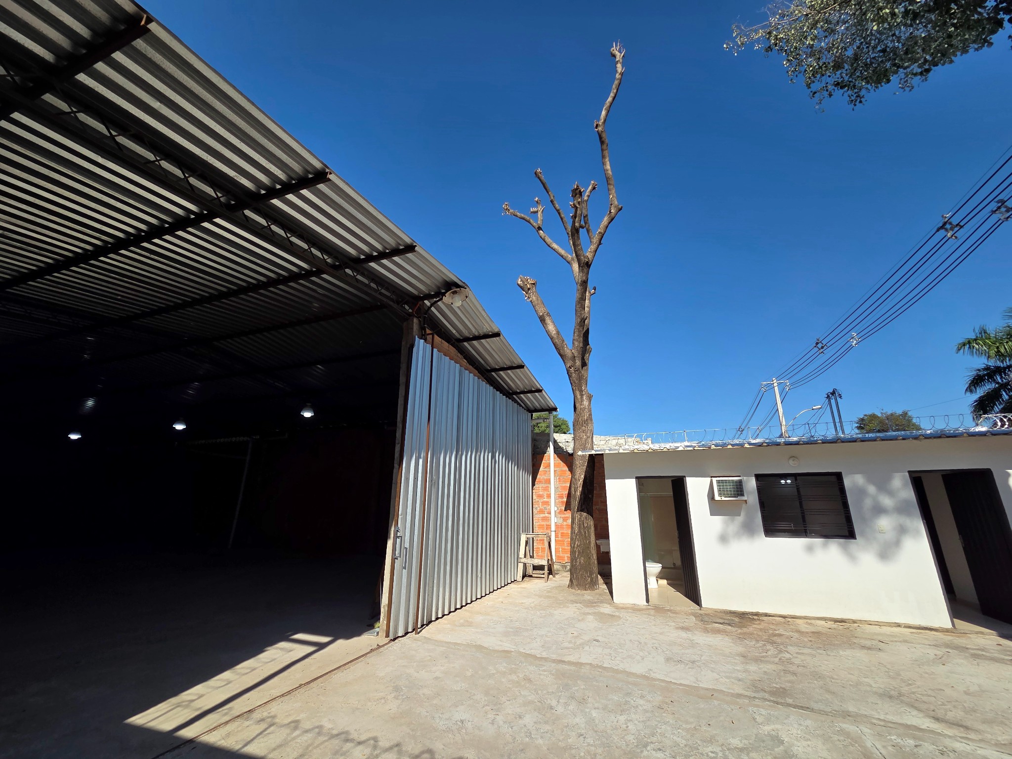 EN VENTA - TINGLADO / DEPÓSITO CON OFICINA — foto 3