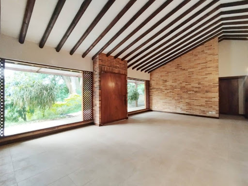 4BR House in Loma de las brujas (320 m²) - 3