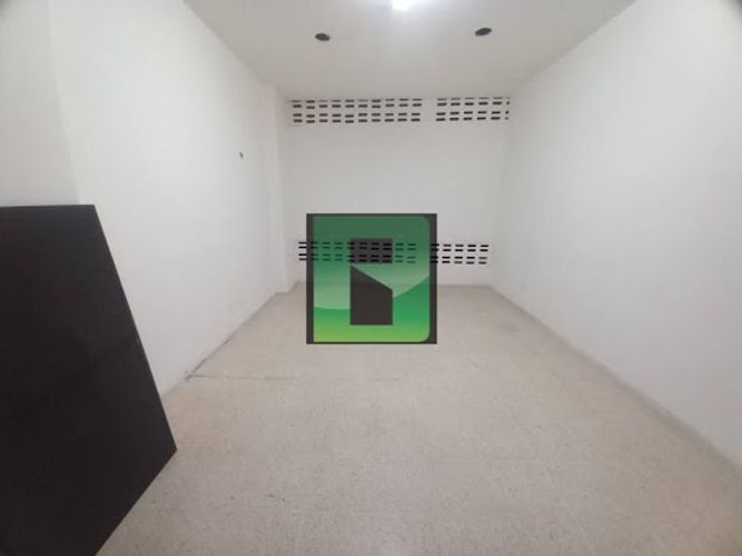 Local en arriendo en Manrique Central, Medellín, 22 m² · foto 4 de 5