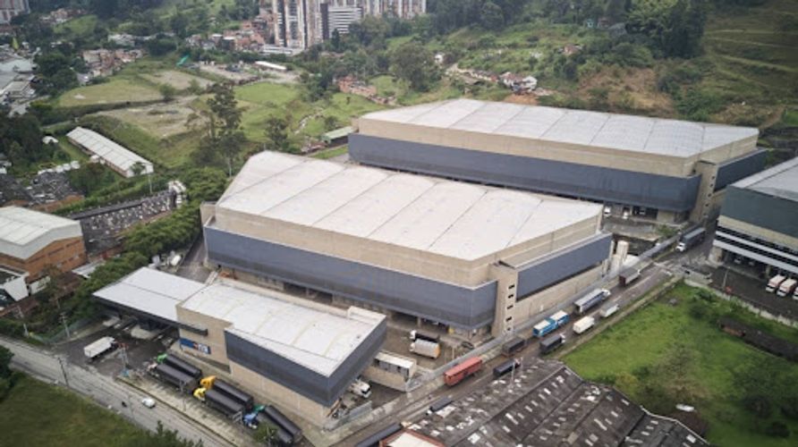 Bodega en arriendo en La Tablacita, La Estrella, 2877 m² · foto 3 de 10