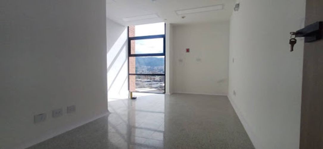 Consultorio en arriendo en Perpetuo Socorro, Medellín, 30 m² · foto 2 de 18