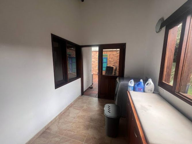 Casa de 3 alcobas en venta en Llano Grande, Rionegro, 400 m² · foto 9 de 24