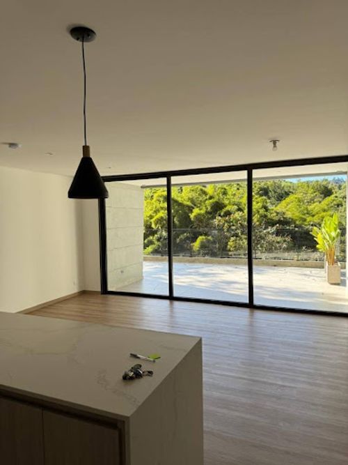 Apartamento de 2 alcobas en venta en Sajonia, Rionegro, 137 m² · foto 6 de 21