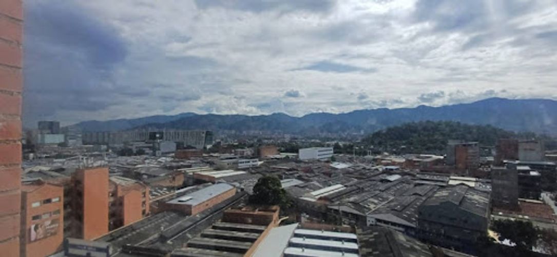 Consultorio en arriendo en Perpetuo Socorro, Medellín, 30 m² · foto 12 de 18