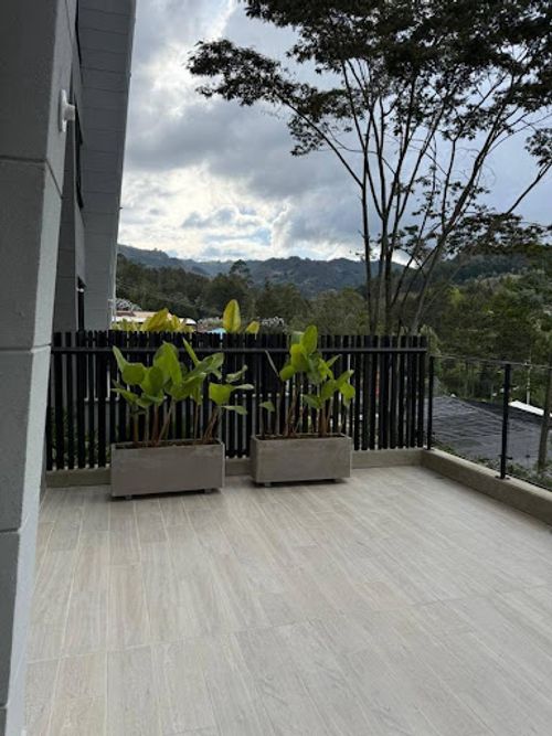 Apartamento de 2 alcobas en venta en Sajonia, Rionegro, 137 m² · foto 10 de 21