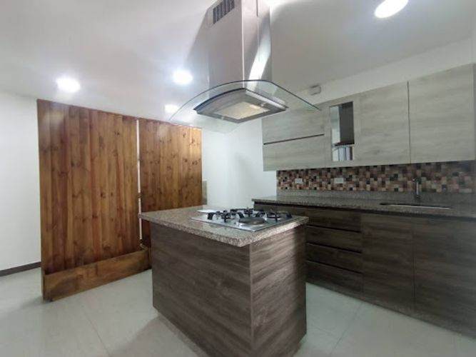 Casa de 3 alcobas en venta en El Porvenir, Rionegro, 210 m² · foto 9 de 24
