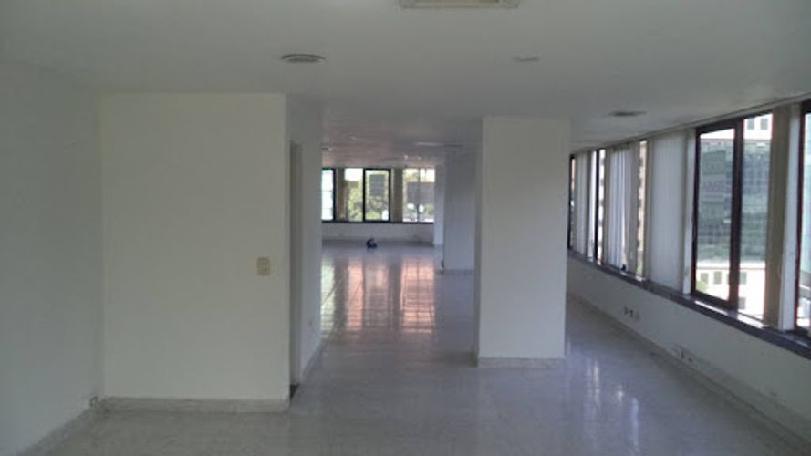Oficina en arriendo en Milla De Oro, Medellín, 160 m² · foto 18 de 24