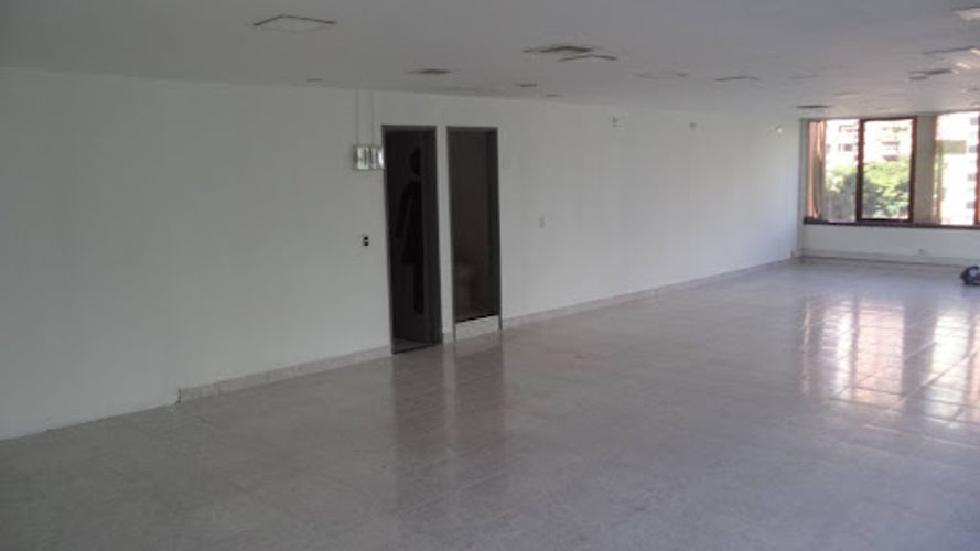 Oficina en arriendo en Milla De Oro, Medellín, 160 m² · foto 21 de 24