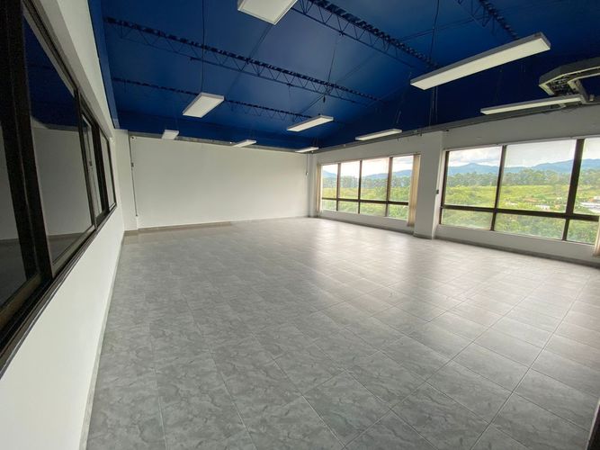 Local en arriendo en Aeropuerto, Pereira, 1338 m² · foto 6 de 11