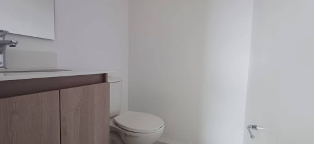 Consultorio en arriendo en Perpetuo Socorro, Medellín, 30 m² · foto 5 de 14