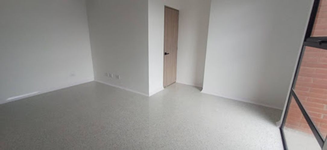 Consultorio en arriendo en Perpetuo Socorro, Medellín, 30 m² · foto 7 de 14