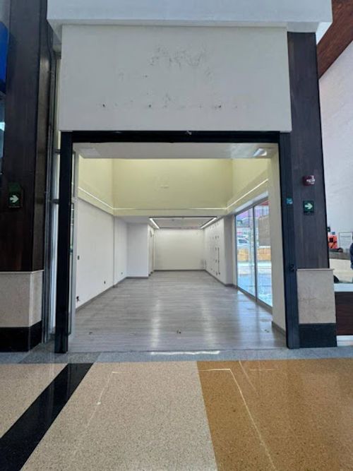 Local en arriendo en El Porvenir, Rionegro, 54 m² · foto 2 de 8