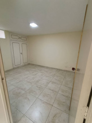 Casa en venta en Quinta Paredes, Bogotá · foto 4 de 24