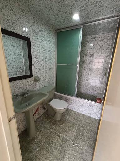 Casa en venta en Quinta Paredes, Bogotá · foto 6 de 24
