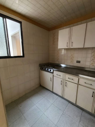 Casa en venta en Quinta Paredes, Bogotá · foto 17 de 24