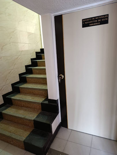 Casa en venta en Quinta Paredes, Bogotá · foto 22 de 24