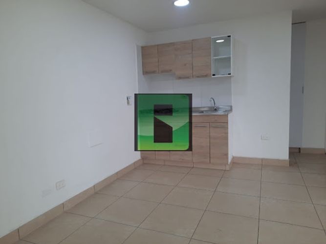 Oficina en arriendo en Rosales, Medellín, 45 m² · foto 9 de 11